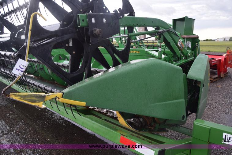 image for item K2989 2008 John Deere 635F head