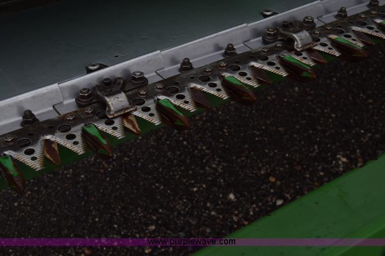 image for item K2989 2008 John Deere 635F head