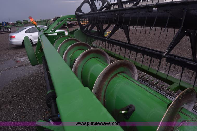 image for item K2989 2008 John Deere 635F head