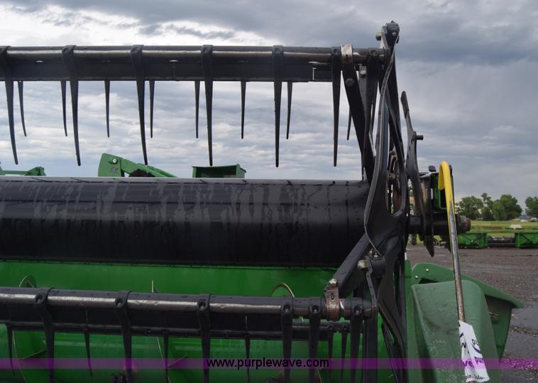 image for item K2989 2008 John Deere 635F head