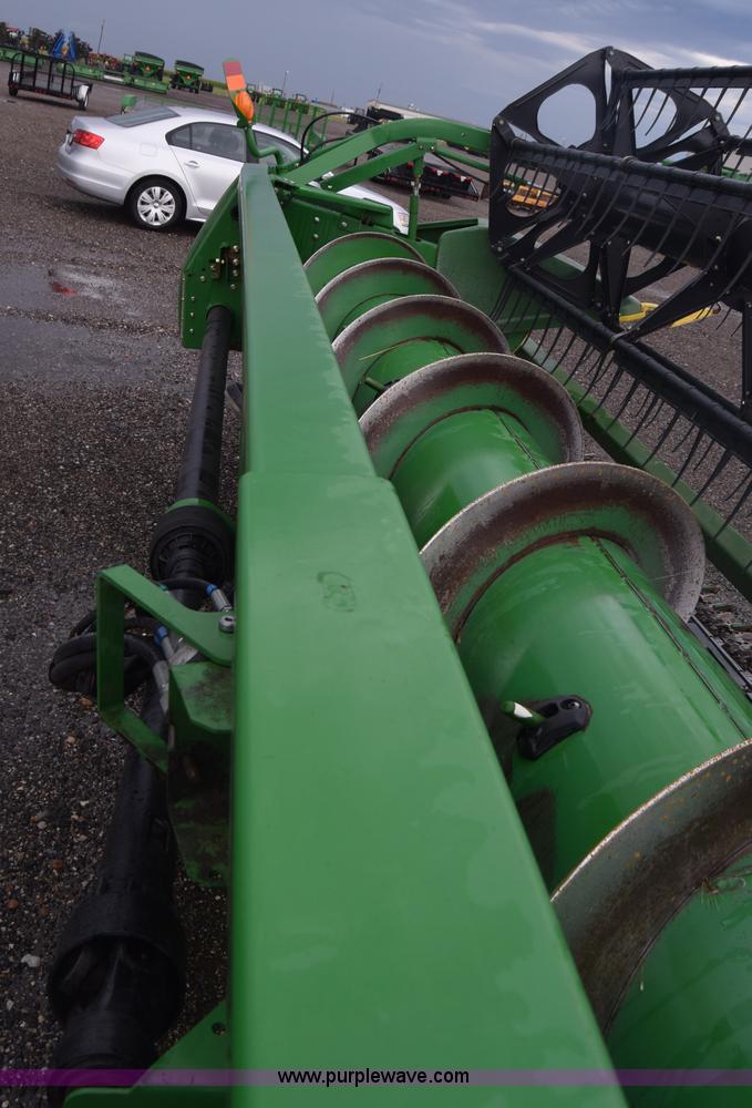 image for item K2989 2008 John Deere 635F head