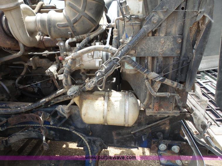 image for item K4666 1991 Mack CH613 silage/grain truck