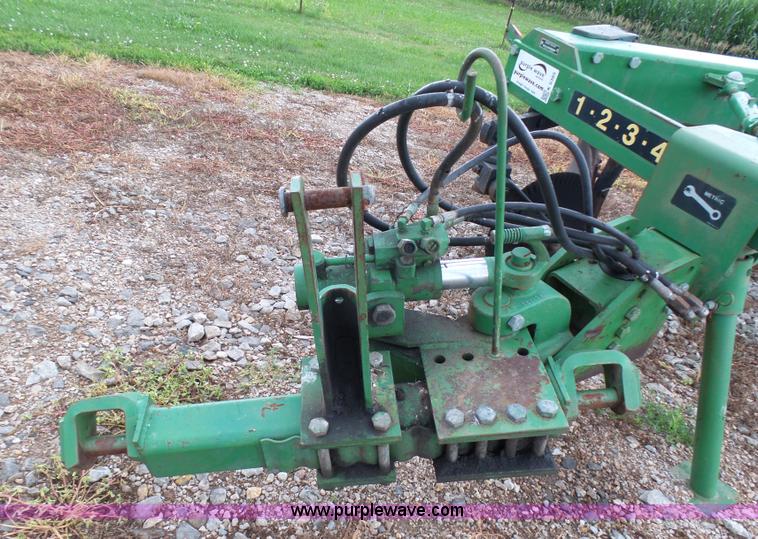 image for item K5385 John Deere 2600 six bottom plow