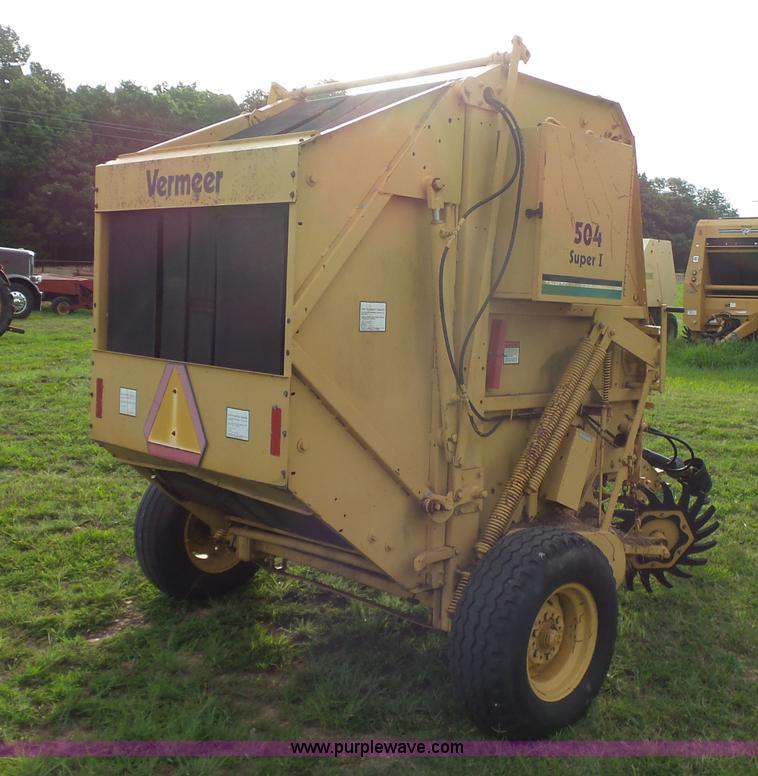 image for item K7096 1992 Vermeer 504 Super I round baler