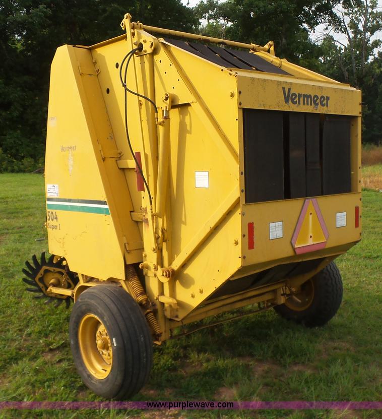 image for item K7096 1992 Vermeer 504 Super I round baler