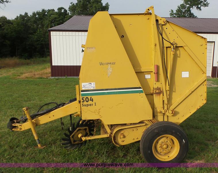 image for item K7096 1992 Vermeer 504 Super I round baler