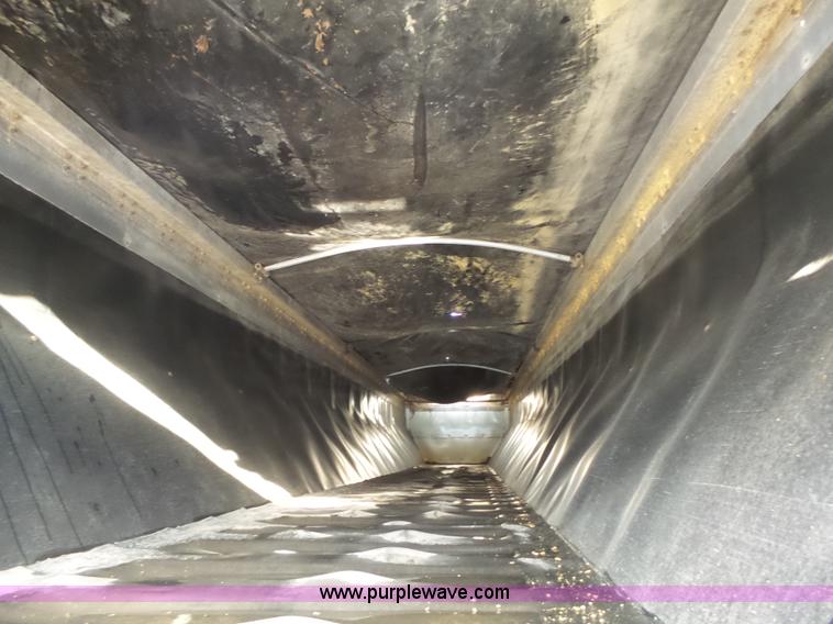 image for item K8380 2008 Aulick commodity belt trailer