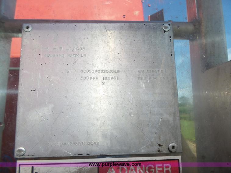 image for item K8380 2008 Aulick commodity belt trailer