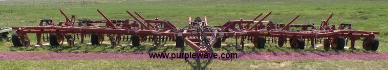 image for item K8497 Sunflower 3392-52 sweep plow