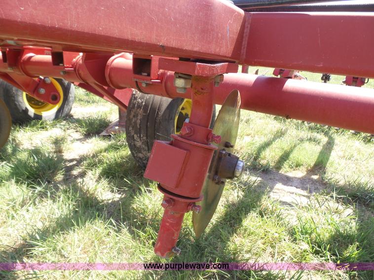 image for item K8497 Sunflower 3392-52 sweep plow