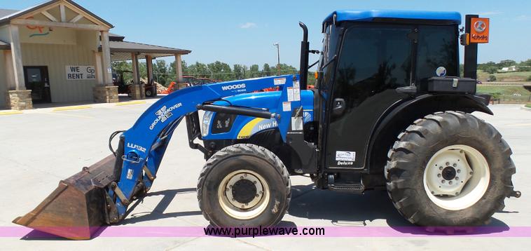 image for item K8764 2012 New Holland T4030 Deluxe MFWD tractor