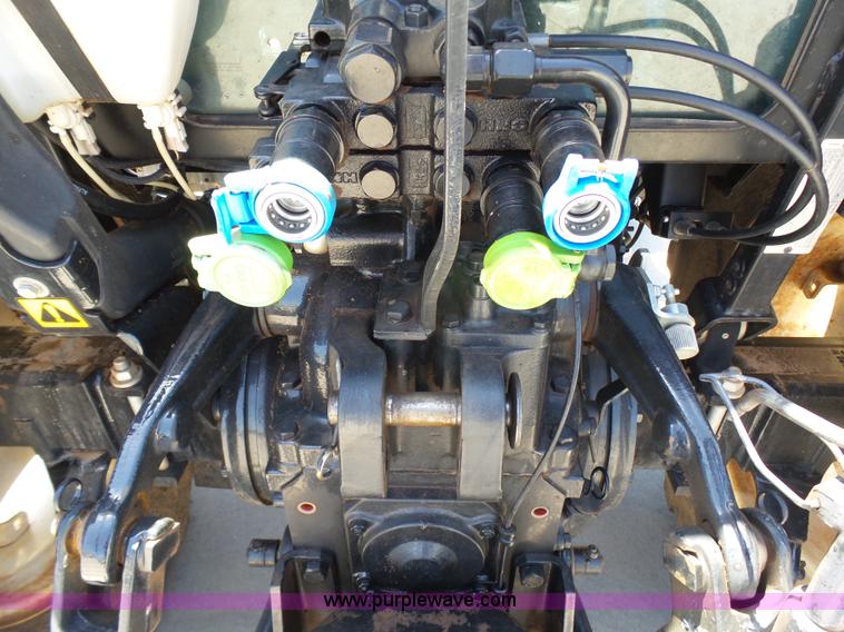 image for item K8764 2012 New Holland T4030 Deluxe MFWD tractor