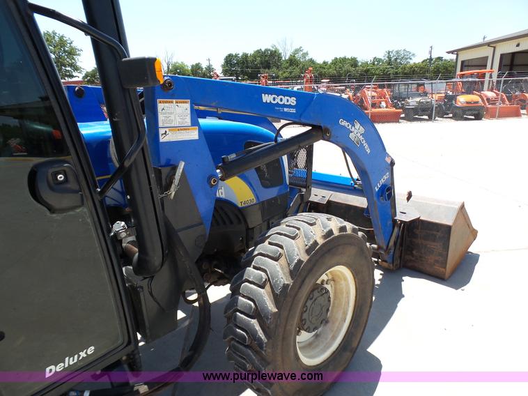 image for item K8764 2012 New Holland T4030 Deluxe MFWD tractor