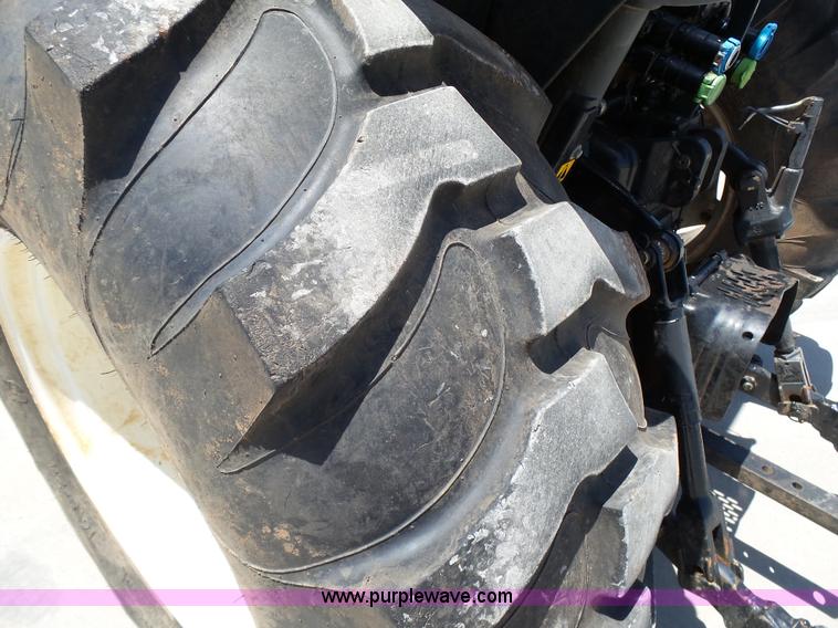 image for item K8764 2012 New Holland T4030 Deluxe MFWD tractor