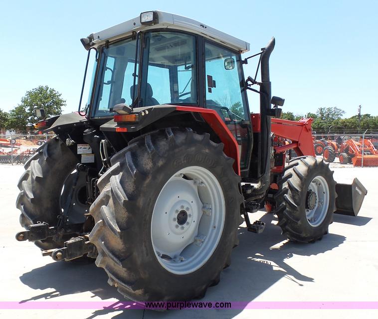 image for item K8765 2000 Massey-Ferguson 6270 MFWD tractor