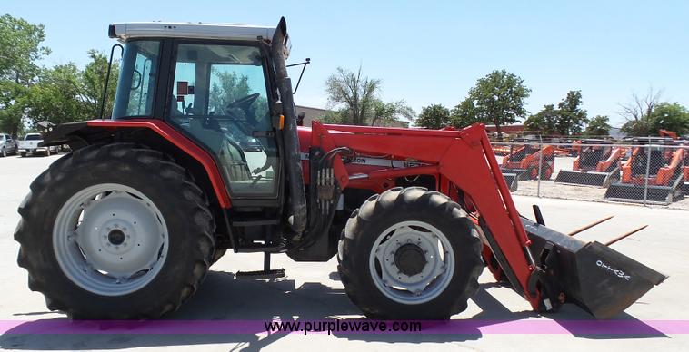 image for item K8765 2000 Massey-Ferguson 6270 MFWD tractor