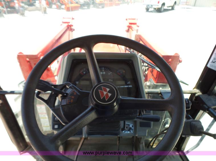 image for item K8765 2000 Massey-Ferguson 6270 MFWD tractor