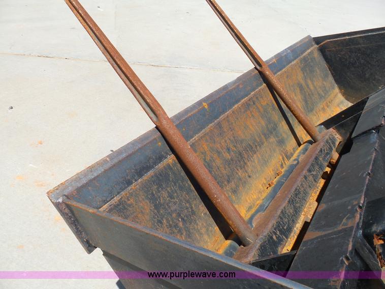 image for item K8765 2000 Massey-Ferguson 6270 MFWD tractor