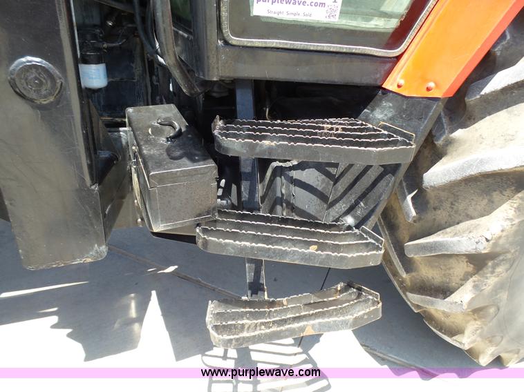 image for item K8765 2000 Massey-Ferguson 6270 MFWD tractor