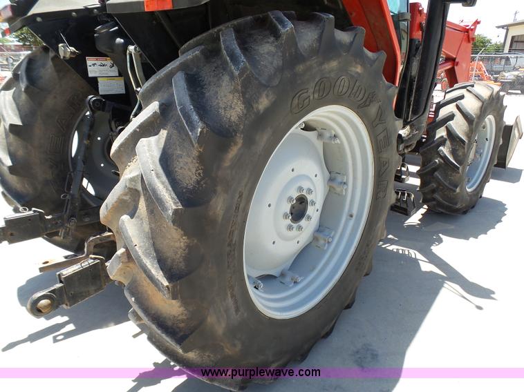 image for item K8765 2000 Massey-Ferguson 6270 MFWD tractor