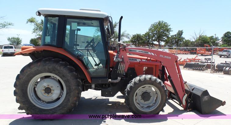 image for item K8766 2008 Massey-Ferguson 583 MFWD tractor