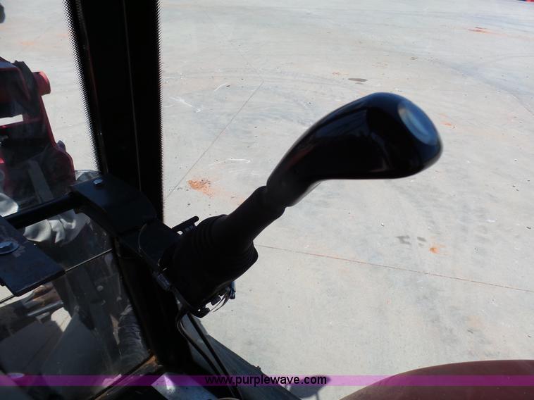 image for item K8766 2008 Massey-Ferguson 583 MFWD tractor