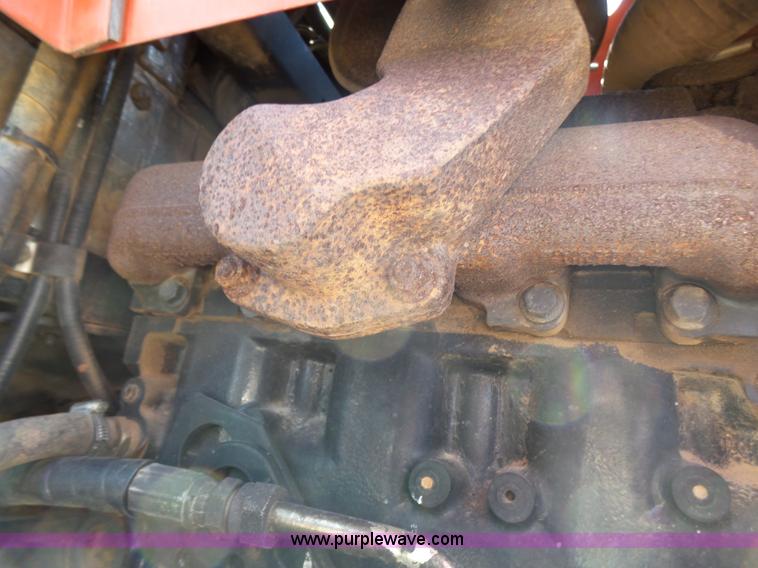 image for item K8766 2008 Massey-Ferguson 583 MFWD tractor