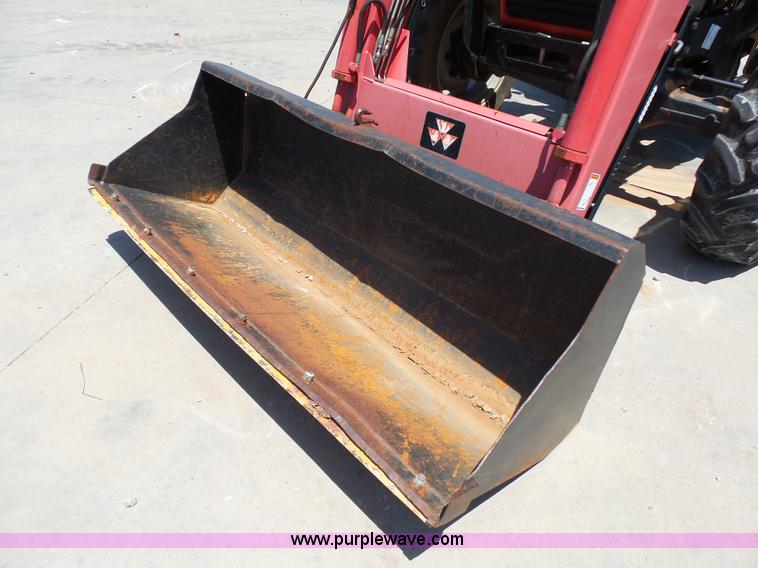 image for item K8766 2008 Massey-Ferguson 583 MFWD tractor