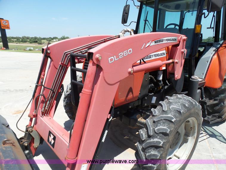 image for item K8766 2008 Massey-Ferguson 583 MFWD tractor