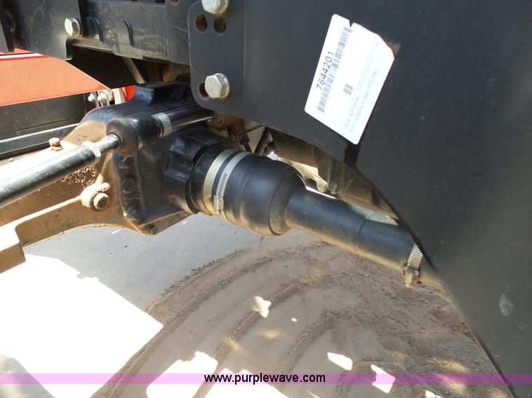 image for item K8766 2008 Massey-Ferguson 583 MFWD tractor