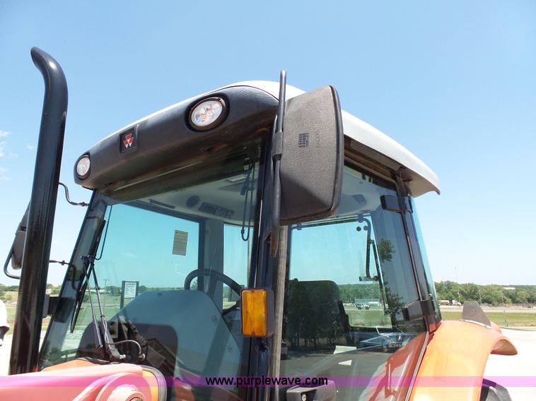 image for item K8766 2008 Massey-Ferguson 583 MFWD tractor