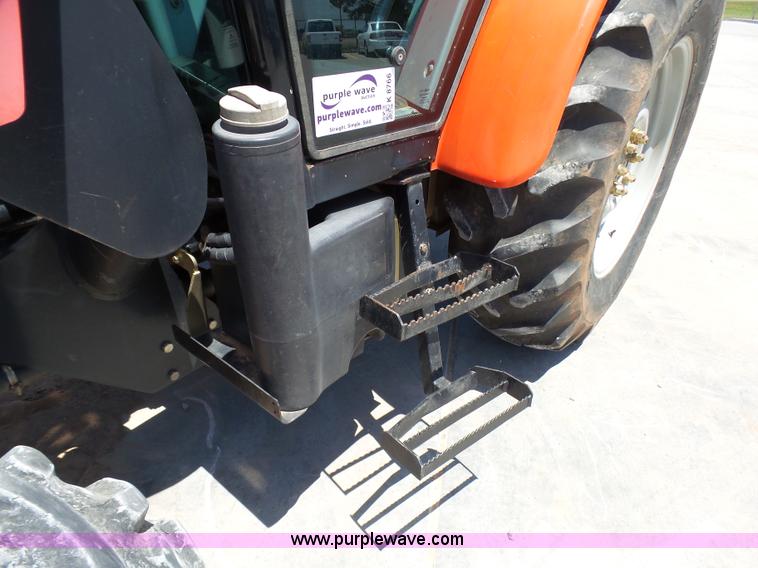 image for item K8766 2008 Massey-Ferguson 583 MFWD tractor