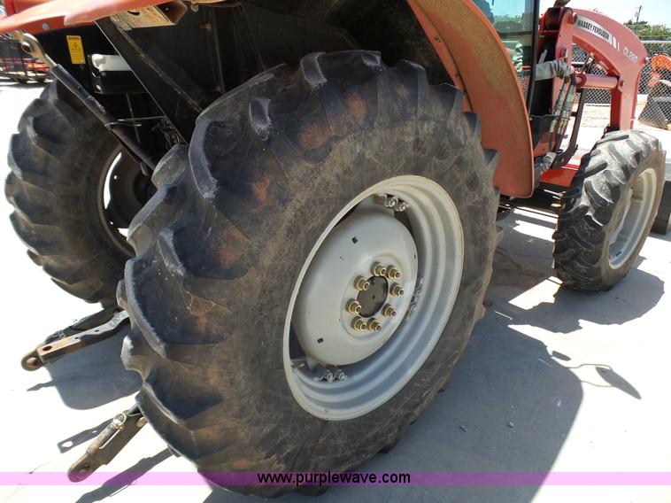 image for item K8766 2008 Massey-Ferguson 583 MFWD tractor