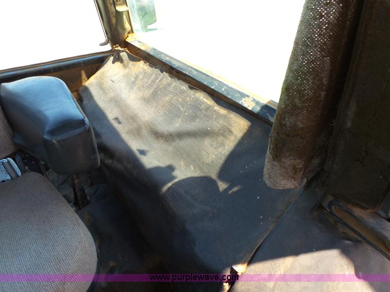 image for item K8767 1980 John Deere 4840 tractor