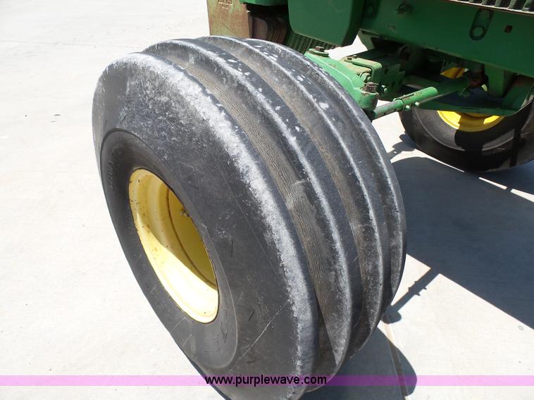 image for item K8767 1980 John Deere 4840 tractor