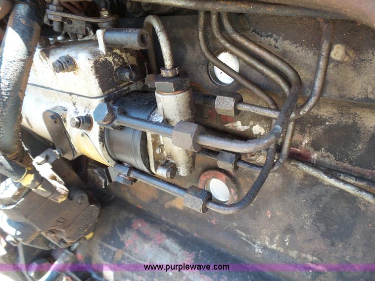 image for item K8768 1960 Massey-Ferguson 65 tractor