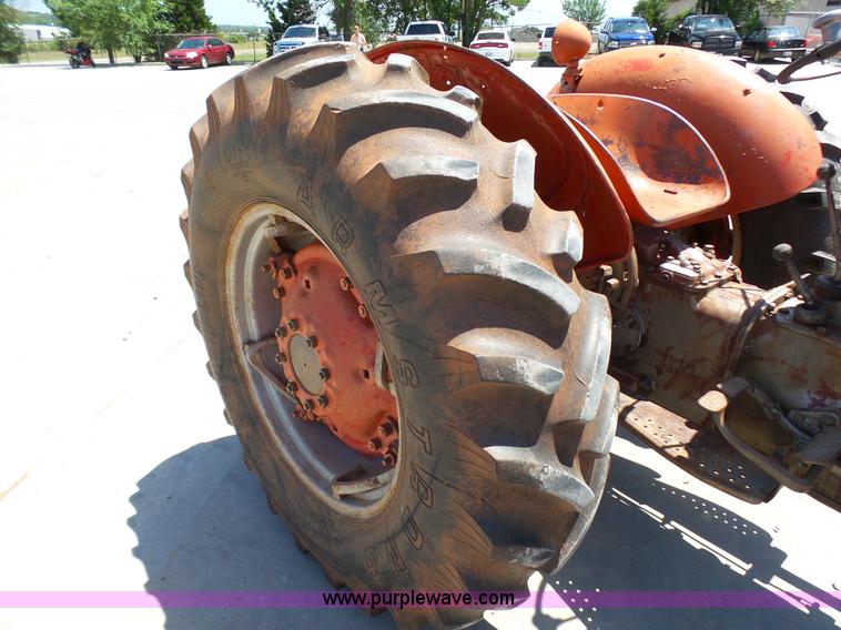 image for item K8768 1960 Massey-Ferguson 65 tractor