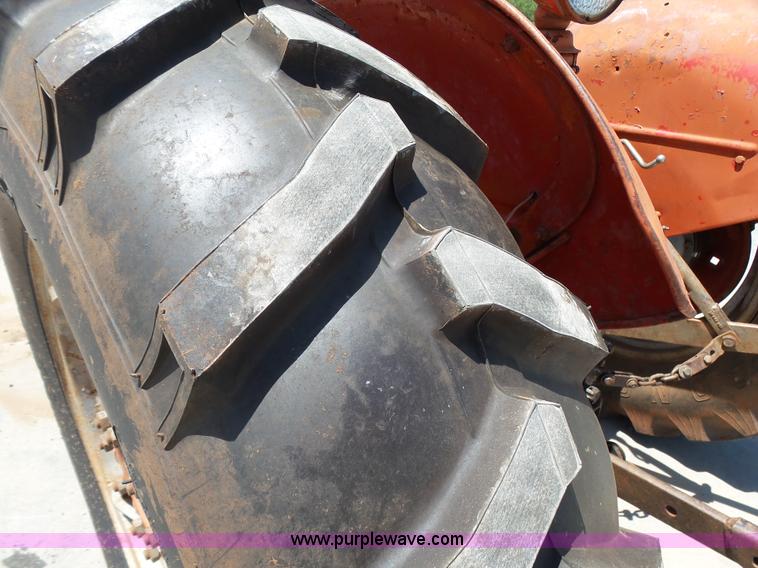 image for item K8768 1960 Massey-Ferguson 65 tractor