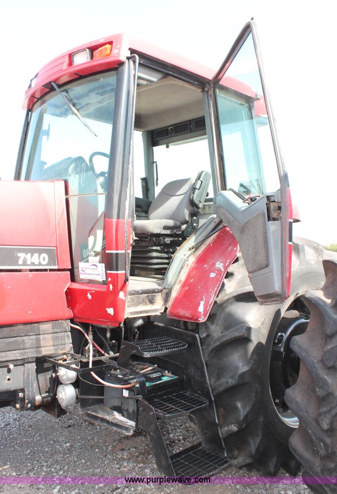 image for item K8775 1989 Case IH 7140 MFWD tractor