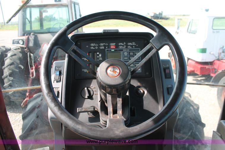 image for item K8775 1989 Case IH 7140 MFWD tractor