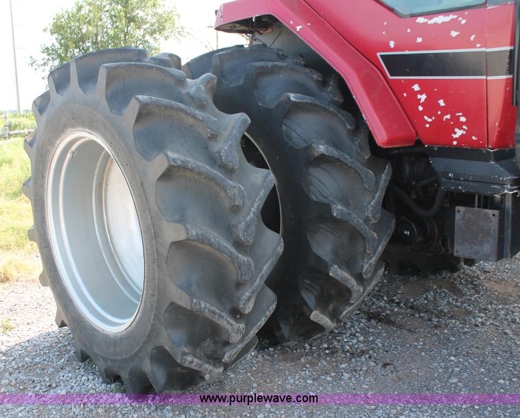 image for item K8775 1989 Case IH 7140 MFWD tractor