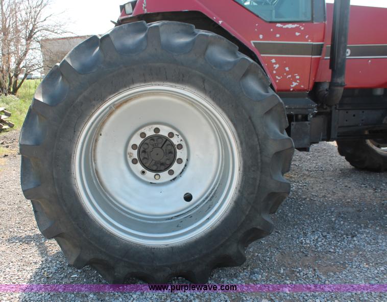 image for item K8775 1989 Case IH 7140 MFWD tractor