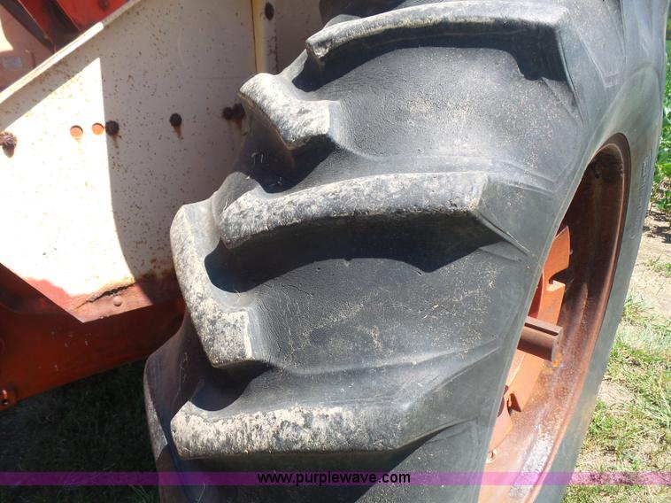 image for item L4941 1968 Case 930 tractor