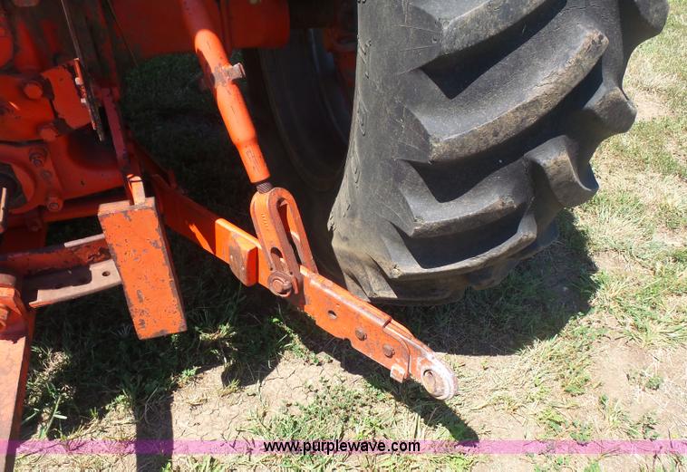 image for item L4941 1968 Case 930 tractor