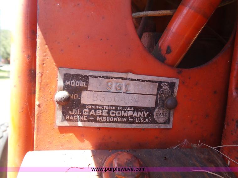 image for item L4941 1968 Case 930 tractor