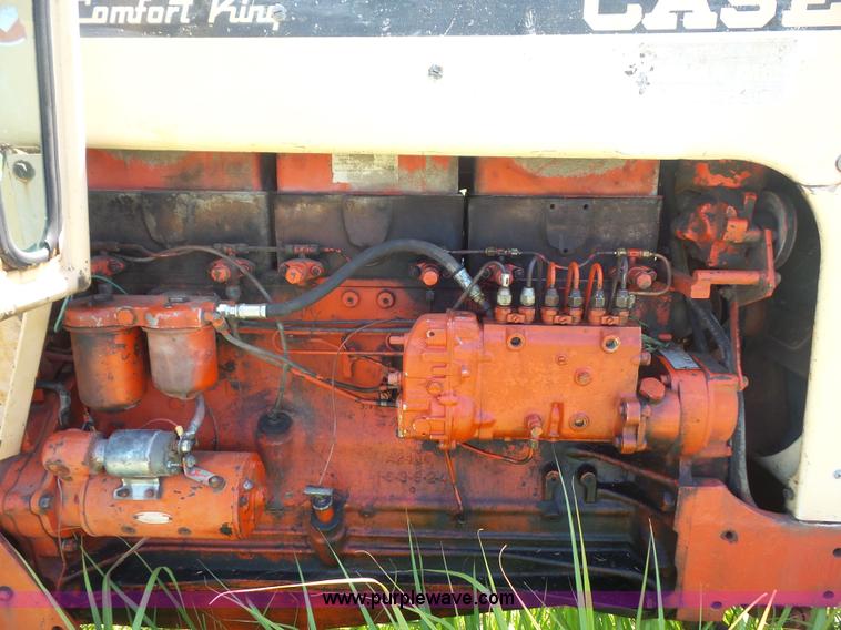 image for item L4942 1966 Case 930 tractor