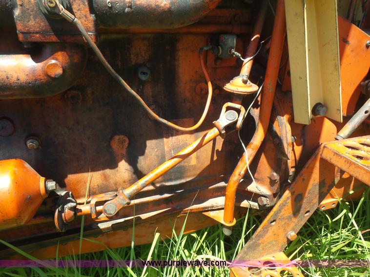 image for item L4942 1966 Case 930 tractor