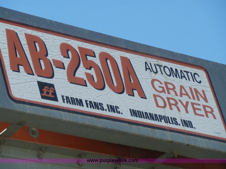 image for item L6025 Farm Fan AB250 grain dryer