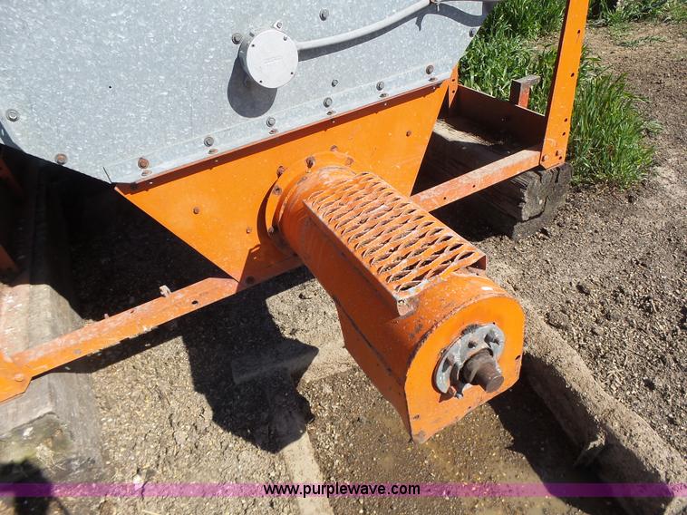 image for item L6025 Farm Fan AB250 grain dryer