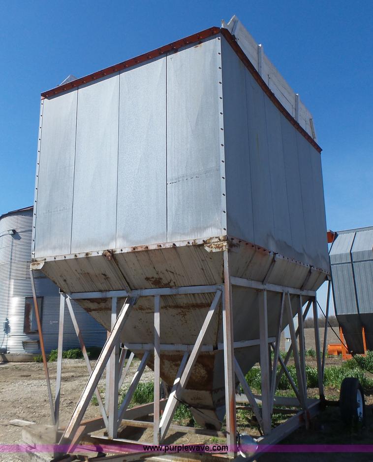 image for item L6026 Grain dryer wet tank